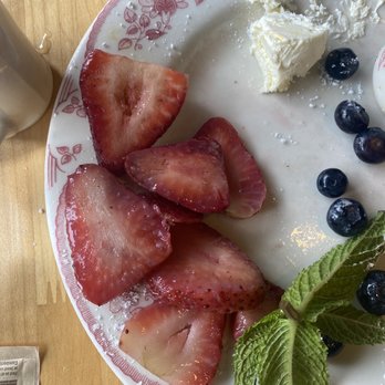 Plain Jane - Pain de mie Custardy French Toast (2 pcs) - Breakfast & Brunch Near Me - San Francisco, California Plain Jane - Pain de mie Custardy French Toast (2 pcs) - Breakfast & Brunch Near Me - San Francisco, California