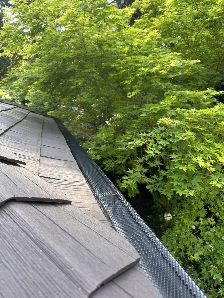 Slide of G I A Rooffing