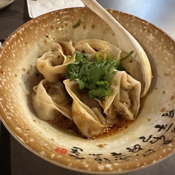Dumpling The Noodle - Pork shrimp wonton with spicy sauce ($9.75) - Noodles Near Me - Seattle, Washington Dumpling The Noodle - Pork shrimp wonton with spicy sauce ($9.75) - Noodles Near Me - Seattle, Washington