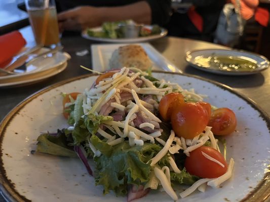 Jo Jo Carloni's Italian Restaurant & Pizzaria by null