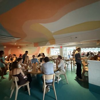 The Surf Lodge - Hotels Near Me - Montauk, New York