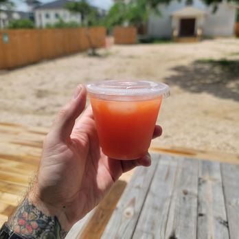 Cluck & Patty - Taster of the mango drink in the second !?!?! Seating area - Food Trucks Near Me - Manor, Texas Cluck & Patty - Taster of the mango drink in the second !?!?! Seating area - Food Trucks Near Me - Manor, Texas