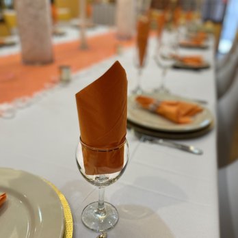 El Shaddai Eatery - Dining Room Decor - Venues & Event Spaces Near Me - Brooklyn, New York El Shaddai Eatery - Dining Room Decor - Venues & Event Spaces Near Me - Brooklyn, New York
