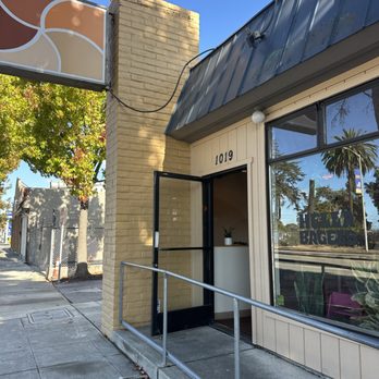 Hella Bagels - entrance - Bagels Near Me - Albany, California Hella Bagels - entrance - Bagels Near Me - Albany, California