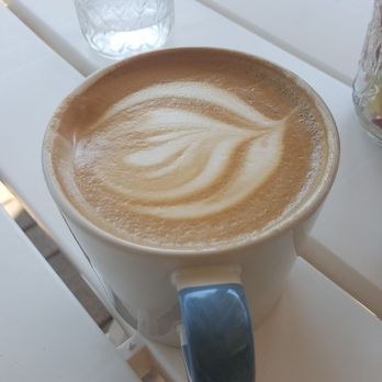 Endiro Coffee - Cafe Mocha served with snicker doodles - Breakfast & Brunch Near Me - Aurora, Illinois Endiro Coffee - Cafe Mocha served with snicker doodles - Breakfast & Brunch Near Me - Aurora, Illinois