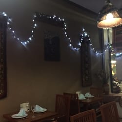 Mai Thai Restaurant - Beautifully tacky