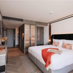 Hart Shoreditch Hotel London, Curio Collection by Hilton - Guest room