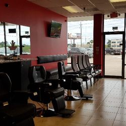 Dale Kutz Barber Shop - Clean cuts in a clean salon is what we offer. Who's next?