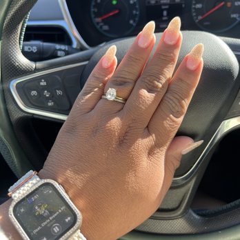 Magnolia Nail Lounge - Nails - Nail Salons Near Me - McKinney, Texas