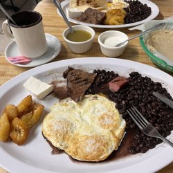 El Quetzal - Desayuno Ranchero $14 (7/22/22) Coffee $2