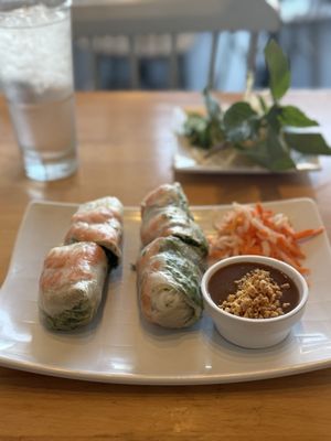 Nong Lá Vietnamese Cafe by null