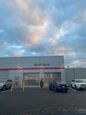 MAPLEWOOD TOYOTA - Updated October 2025 - 72 Photos & 130 Reviews