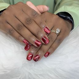 Red cat eye nails
