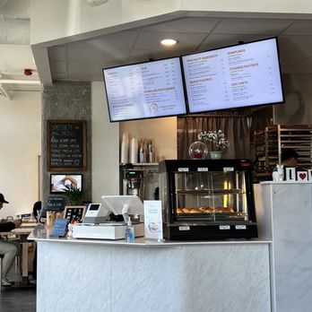 Cafe Aloe - Cafes Near Me - Bellevue, Washington