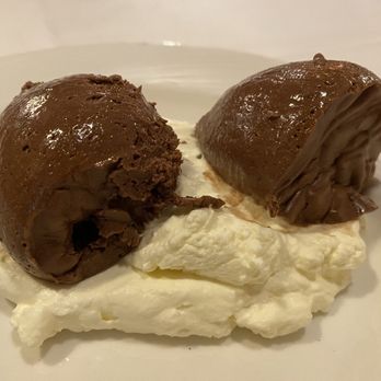 Restaurant Old Swiss House - Chocolate Mousse - Swiss Food Near Me - Luzern, LU