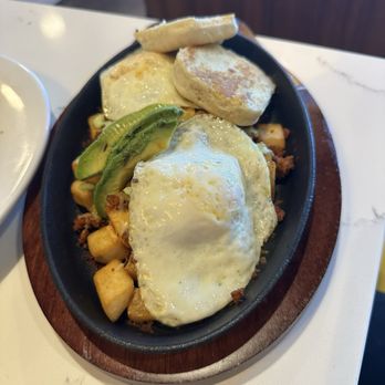 The Breakfast Table - Sunrise skillet - Breakfast & Brunch Near Me - Scottsdale, Arizona The Breakfast Table - Sunrise skillet - Breakfast & Brunch Near Me - Scottsdale, Arizona