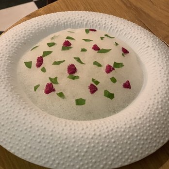 Mont Bar - Mozzarella salad - Spanish Near Me - Barcelona, B