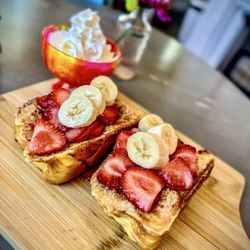 The Brunch Collective - French Toast w/Strawberries & Bananas