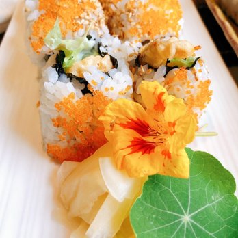 Solo Sushi Ya - Japanese Near Me - Newmarket, Ontario