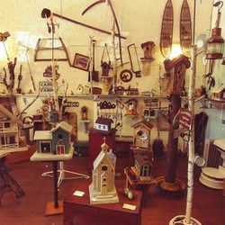 Frog Pond Antiques & Gifts
