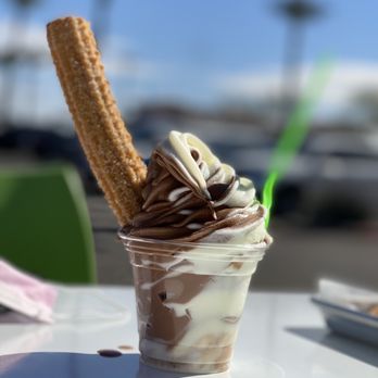 DULCE Churro Cafe - Nutella filled churro with ice cream - Desserts Near Me - Gilbert, Arizona
