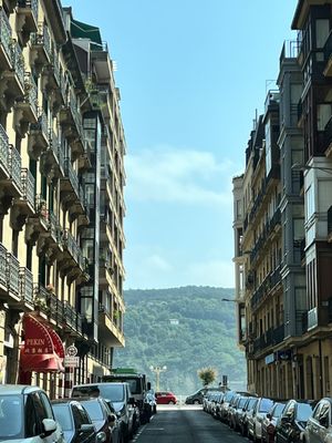 Beach of La Concha by null