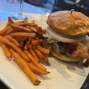 The Dillinger - Sweet Potato Fries and poncho villa - Bars Near Me - Boulder City, Nevada