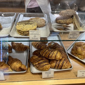 Beach Pea Baking Co - Bakeries Near Me - Kittery, Maine