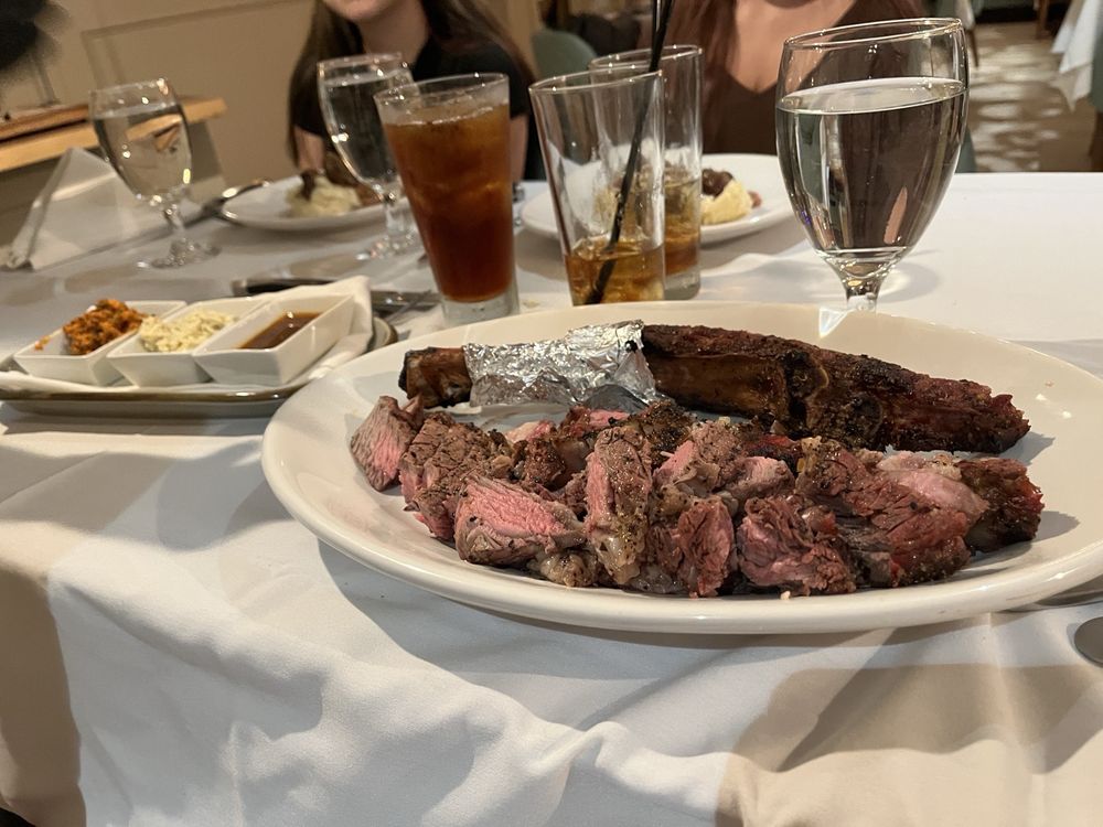 Social spots from III Palms