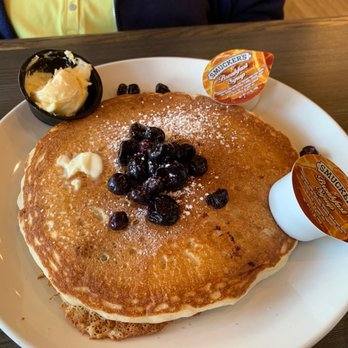 Broken Yolk Cafe - Blueberry Pancakes - Breakfast & Brunch Near Me - Del Mar, California Broken Yolk Cafe - Blueberry Pancakes - Breakfast & Brunch Near Me - Del Mar, California