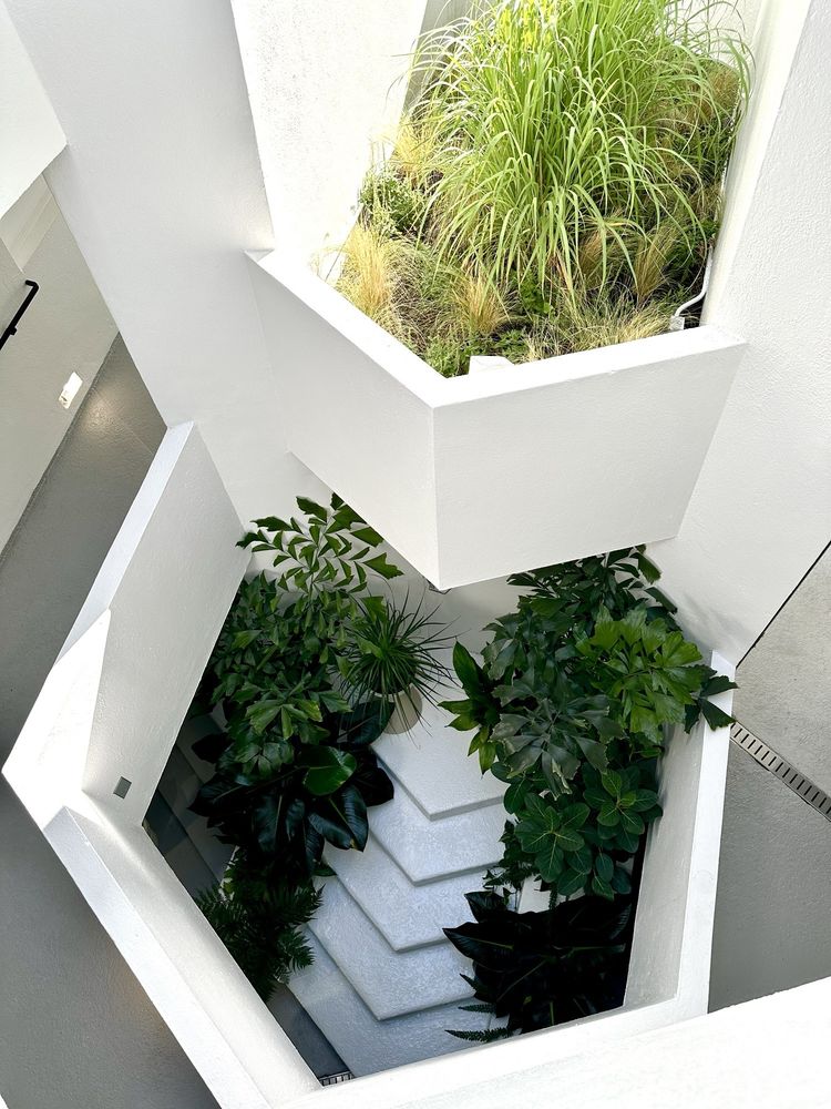 GIVENCHY - Updated December 2025 - 11 Photos - 332 N Rodeo Dr, Beverly ...