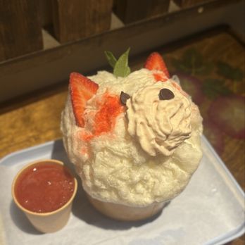 Ko-Li Bar - Strawberry bear shaved ice - Sandwiches Near Me - San Diego, California Ko-Li Bar - Strawberry bear shaved ice - Sandwiches Near Me - San Diego, California