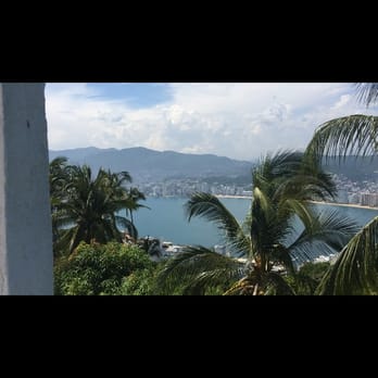 Hotel Las Brisas Acapulco - Hotels Near Me - Acapulco, GRO Hotel Las Brisas Acapulco - Hotels Near Me - Acapulco, GRO