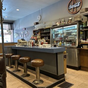 Patrician Grill - Diner - Diners Near Me - Toronto, Ontario Patrician Grill - Diner - Diners Near Me - Toronto, Ontario