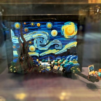 Lego Store - Toy Stores Near Me - Lynnwood, Washington