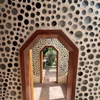 Earthship Biotecture - General Contractors Near Me - Tres Piedras, New Mexico