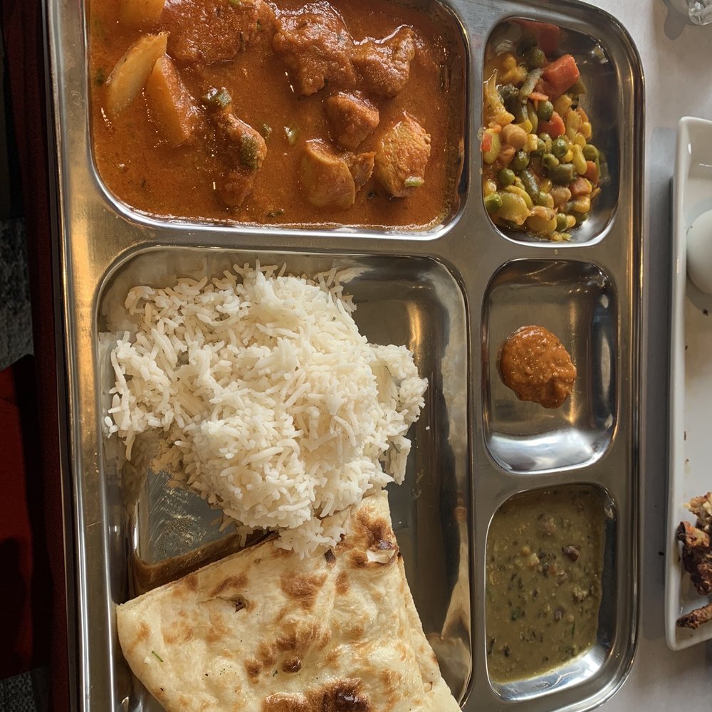 Everest Restaurant - Chicken Vindaloo Lunch - Halal Near Me - Anchorage, Alaska Everest Restaurant - Chicken Vindaloo Lunch - Halal Near Me - Anchorage, Alaska