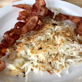 Fava's Restaurant - bacon and hash browns - Coffee & Tea Near Me - Georgetown, Kentucky
