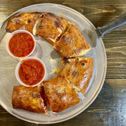 KT's Pizza