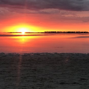 Sunset Beach - Beaches Near Me - Tarpon Springs, Florida Sunset Beach - Beaches Near Me - Tarpon Springs, Florida
