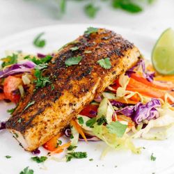 TableDOT - Mahi on a bed of Honey Lime Slaw