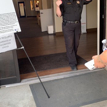 Peachwood Medical Group - Racist security guard - Pediatricians Near Me - Clovis, California