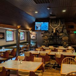 Whistlin' Jack's Outpost and Lodge