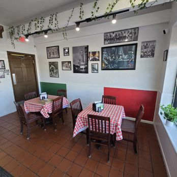 Old World Pizza - Italian Near Me - Elmwood Park, Illinois Old World Pizza - Italian Near Me - Elmwood Park, Illinois