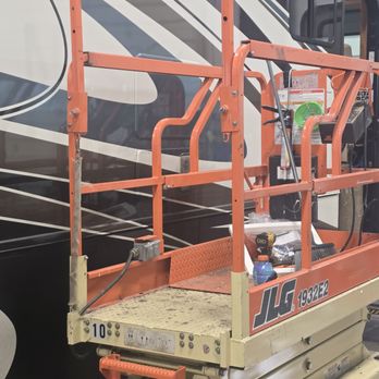 Ernie's - RV Repair Near Me - Olympia, Washington Ernie's - RV Repair Near Me - Olympia, Washington