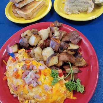 Granite Rock Grille - Denver Omelette (good), Home fries (big chunks) minimal peppers and onion, one huge biscuit (awesome). - Breakfast & Brunch Near Me - Rocklin, California Granite Rock Grille - Denver Omelette (good), Home fries (big chunks) minimal peppers and onion, one huge biscuit (awesome). - Breakfast & Brunch Near Me - Rocklin, California