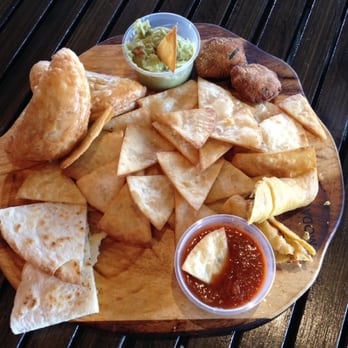 Rocksia Hotel - Mexican for 2 - Bars Near Me - Arncliffe, NSW