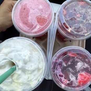 Starbucks - Auto Pkwy - Coffee & Tea Near Me - Escondido, California Starbucks - Auto Pkwy - Coffee & Tea Near Me - Escondido, California