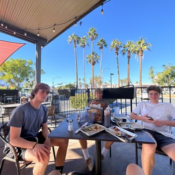 Bubba’s Bones & Brews - The boys - Gastropubs Near Me - Cathedral City, California