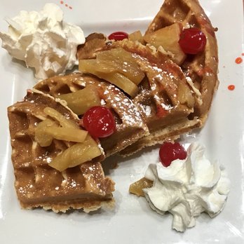 Café Muse - Coconut Waffle w/Pineapple & Chantilly Cream - Breakfast & Brunch Near Me - Royal Oak, Michigan